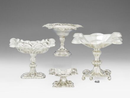 468. tétel: Bécsi biedermeier desszertestál, ezüst, 294 g.