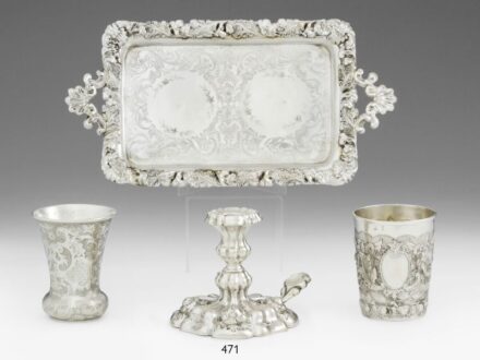 471. tétel: Bécsi biedermeier kézi gyertyatartó, ezüst 166 g.