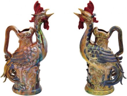 196. tétel, Főnix formájú kanna-pár, Zsolnay, 1884-1900 körül, Formaterv: Sikorski Tádé