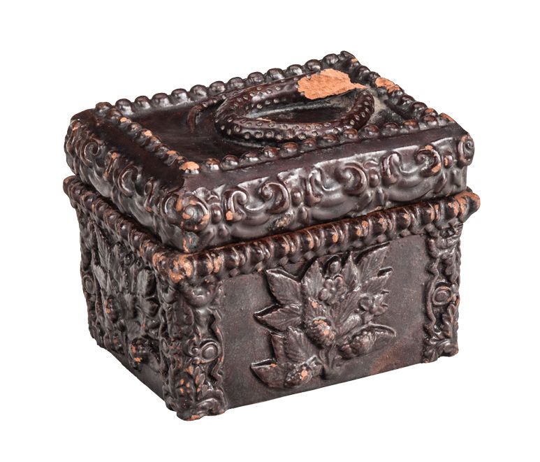 529. tétel, Dohánytartó