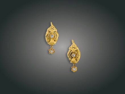 160. tétel, Fülbevaló, 14 k au, 4 gyém., 6,4 g