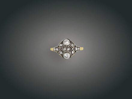 123. tétel, Gyűrű, 14 k au, 12 bril. cca. 0,60 ct, 3,3 g