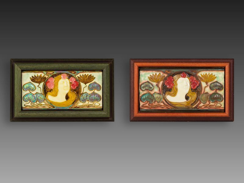 651. tétel, Két darab Zsolnay szecessziós csempe