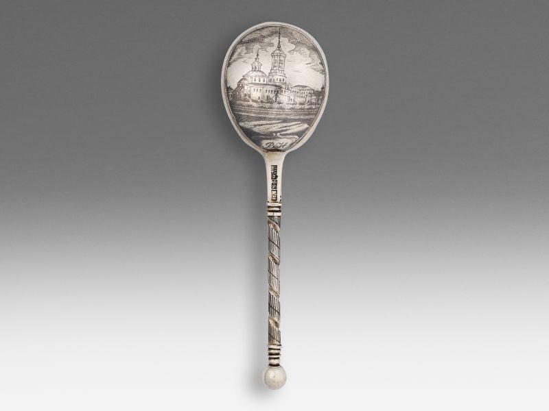 424. tétel, Orosz díszkanál