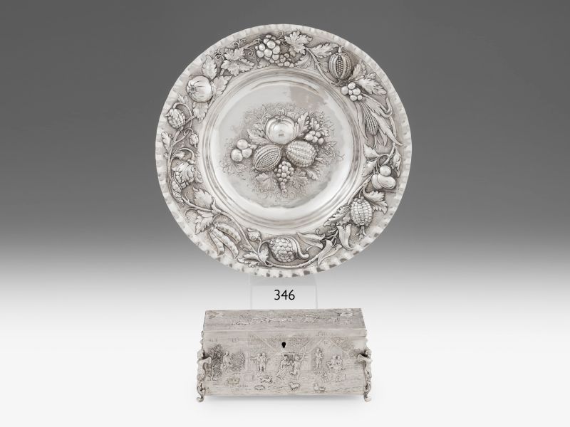 346. tétel, Német neoreneszánsz asztalközép