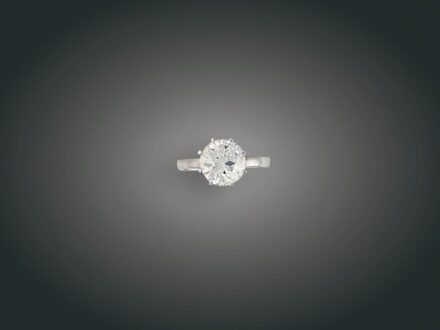 228. tétel, Gyűrű, 18 k au, 1 bril. cca. 2,95 ct, 4,0 g