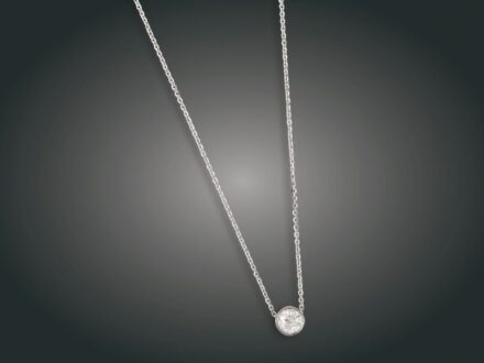 187. tétel, Lánc, függő, 14 k au, 1 bril. cca. 0,90 ct, 2,2 g