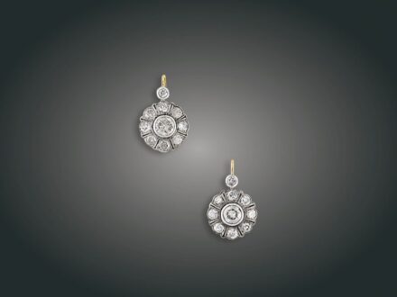 166. tétel, Fülbevaló, 14 k au, 20 bril. cca. 3,20 ct, 4,6 g