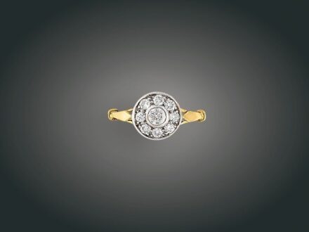 159. tétel, Gyűrű, 14 k au, 9 bril. cca. 0,65 ct, 3,0 g