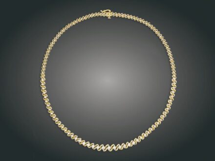 143. tétel, Nyakék, 14 k au, 105 bril. cca. 3,70 ct, 23,2 g