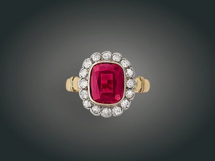 84. tétel, Gyűrű, 14 k au, 16 bril. cca. 1,20 ct, 6,4 g