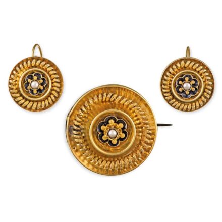 1152. tétel, Ékszergarnitúra