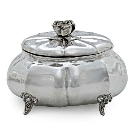 1057. tétel, Cukordoboz