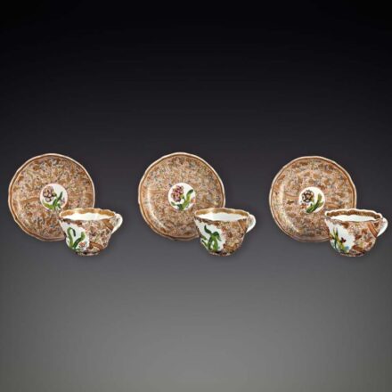 886. tétel, Kávéscsésze és alj, 3 db