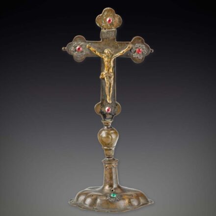 875. tétel, Talpas feszület