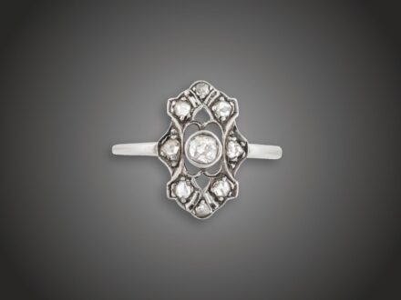 Gyűrű, 585 au, 1 bril. cca. 0,10 ct, 8 gyém. cca. 0,10 ct, 1,8 g
