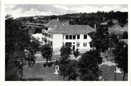 Máriabesnyő, Isteni Üdvözítő Nővérek zárdája; Kalántai photo, Storcz B. Mátyás dohánynagyárus kiadása