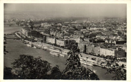 Budapest, kilátás a Gellérthegyről