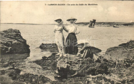 Larmor-Baden, Golfe du Morbihan / beach, coast, ladies (EK)