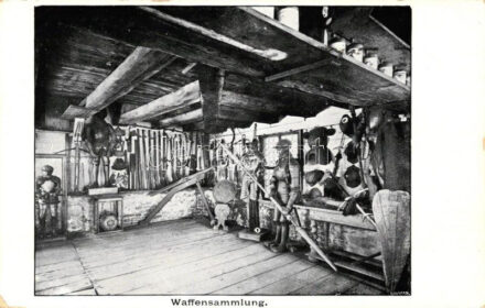 Nürnberg, 'Waffensammlung' / castle interior, weapons collection (worn edges)