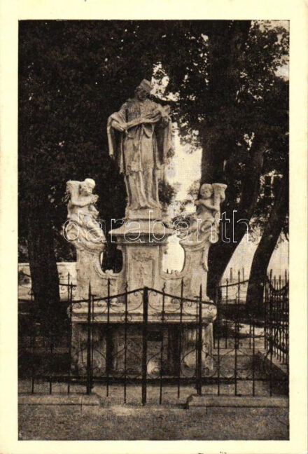 Gödöllő, Nepomuki Szent János szobra; Krummer photo, Storcz B. Mátyás dohánynagyárus kiadása