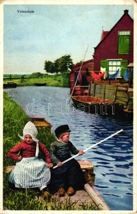 Volendam, children in traditional dress, Dutch folklore (Rb)
