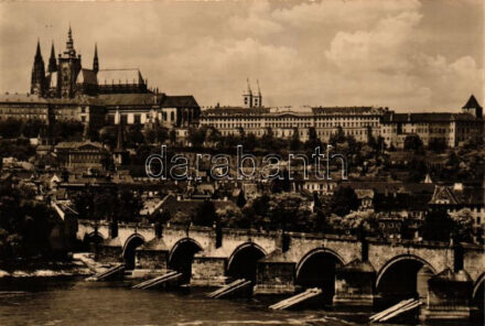 Praha, Prag; Hradcany / bridge, castle district