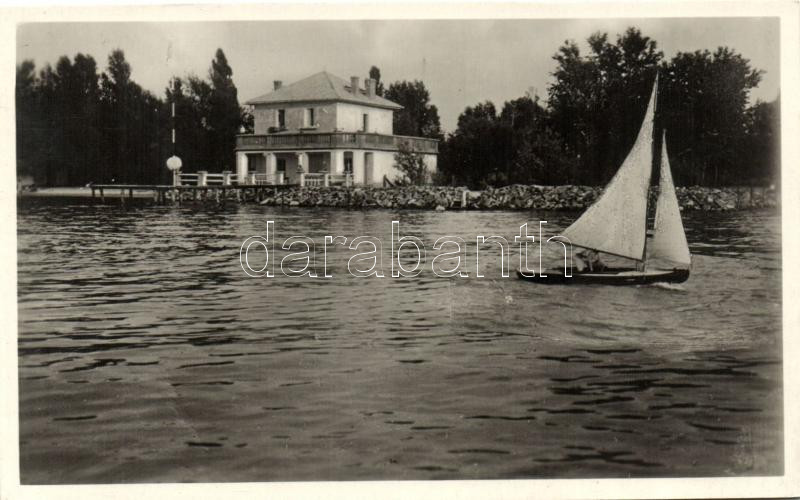 Balatonlelle-gyógyfürdő, Yacht-klub, vitorláshajó