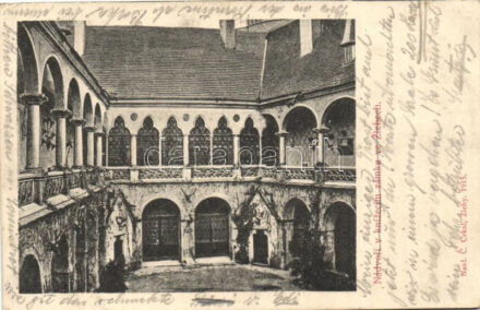 Zleby, Nadvori v knizecim zamku / courtyard