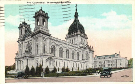 Minneapolis, Minnesota; Pro-Cathedral, automobile