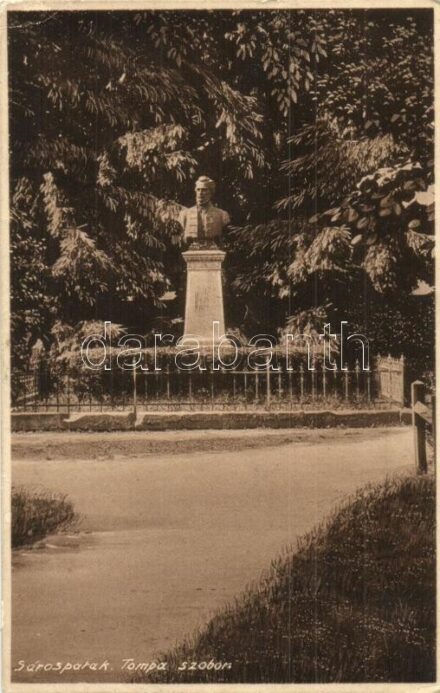 Sárospatak, Tompa szobor (EK)