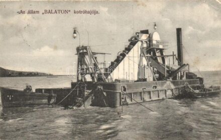 Az állam Balaton kotróhajója. Id. Weinwurm Antal kiadása / Hungarian dredge (fa)