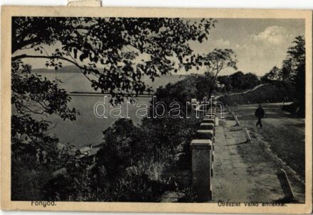 1929 Fonyód, út részlet és Valkó emlék