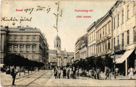 1907 Arad, Szabadság tér (déli részlet), Minoriták temploma és rendháza, Színház, üzletek, árusok. Kiadja Kerpel Izsó / square, Minorite church and friary, theater, shops, vendors