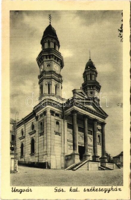 Ungvár, Uzshorod, Uzhhorod, Uzhorod; Görögkatolikus székesegyház / Greek Catholic cathedral (ázott / wet damage)