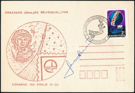 Farkas Bertalan magyar űrhajós aláírása alkalmi levezőlapon / autograph signature of Hungarian astronaut