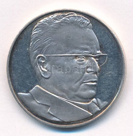 Jugoszlávia 1980. 'Josip Broz Tito 1892-1980' jelzett Ag emlékérem (10,33g/0.925/27mm) T:1- (PP) Yugoslavia 1980. 'Josip Broz Tito 1892-1980' hallmarked Ag commemorative medallion (10,33g/0.925/27mm) C:AU (PP)