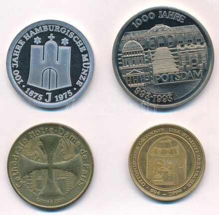 4db klf német és francia Br emlékérem, közte 'Potsdam 1000 éves', 2011. 'Párizsi Notre-Dame' T:1-,2, PP 4pcs of diff German and French Br commemorative medallions, with '1000 Years of Potsdam', 2011. 'Cathedral Notre-Dame of Paris'