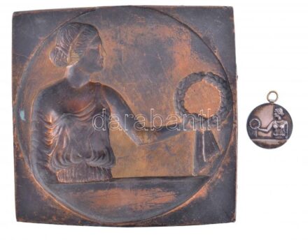 ~1920-1930. Sport díjérem bronz előlapi negatív nagyminta (146mm átmérőjű éremkép) + ezüstözött díjérem a megegyező éremképpel (32mm) T:2