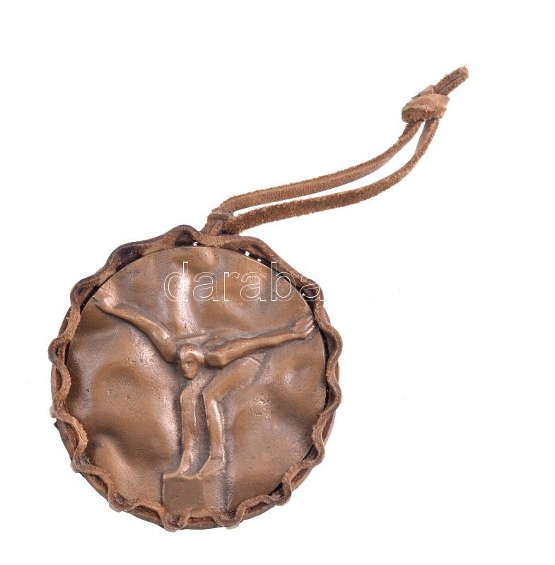 ~1980. 'A bajai sportuszoda megnyitásának emlékére' Br emlékérem bőrtokban (76mm) T:1-