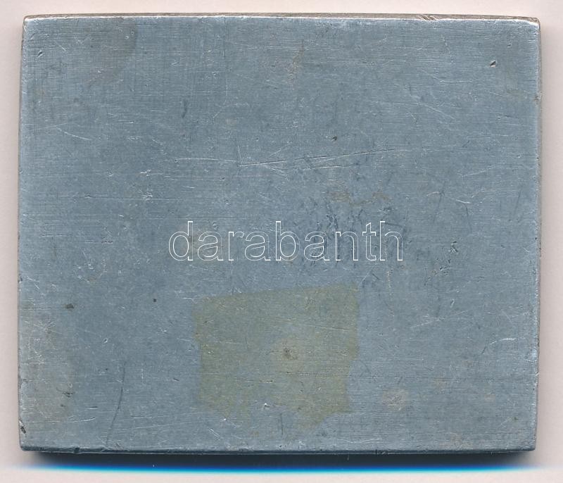 ~1940. Balatoni gyorslevente motorkerékpárverseny Al plakett felirat nélkül, részben festett, 'PETRO' gyártói jelzéssel (50x59mm) T:2 - Image 2