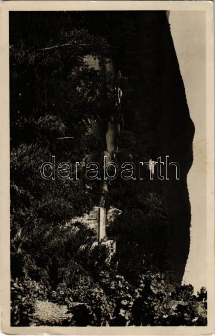 1944 Szováta, Sovata; Medve-tó a Tivolival / Lacul Ursu / lake (lyukak / pinholes)