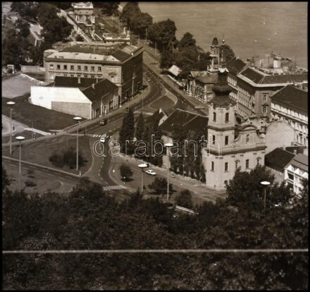cca 1970-es években készült felvételek Budapestről, 13 db vintage negatív és pozitív Zsigri Oszkár (1933-?) budapesti fotóművész hagyatékából, 6x6 cm