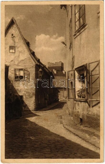 Cheb, Eger; Rahmturmgasse mit schwarzen Turm / street view, tower (EK)