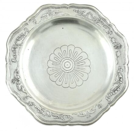 Ezüst (Ag) vietnámi tálka, jelzett, nettó:40g, d: 9cm