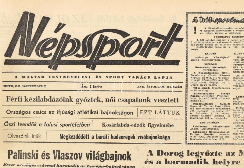 1961 Népsport 1961-es évfolyamának 10 száma, a címlapokon ismert, neves sportesemények híreivel, közte labdarúgó mérkőzésekével is, változó állapotban, közte szakadozott. - Image 2