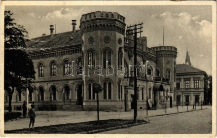 Komárom, Komárno; Dustojnicky pavilon / Offizierspavillon, Kino / Tiszti pavilon, mozi / officers' pavilion, cinema (Rb)