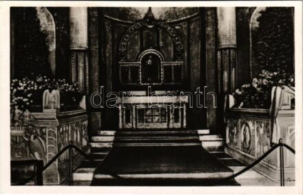 Krasznahorkaváralja, Krásnohorské Podhradie; Andrássy mauzóleum, belső. Fuchs József kiadása / mausoleum, interior
