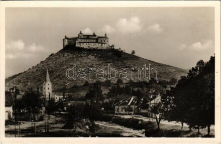 Krasznahorkaváralja, Krásnohorské Podhradie; Krasznahorka vára / Hrad Krásna Horka / castle