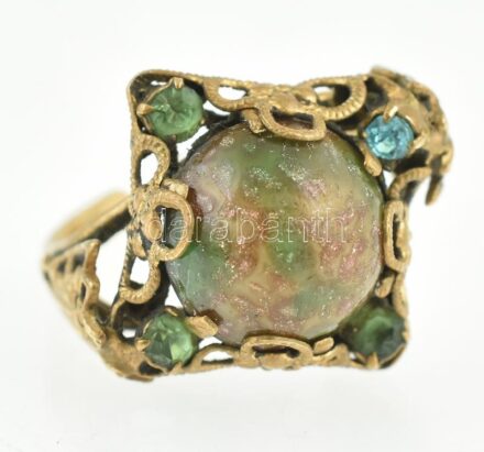 Kövekkel díszített bizsu réz gyűrű